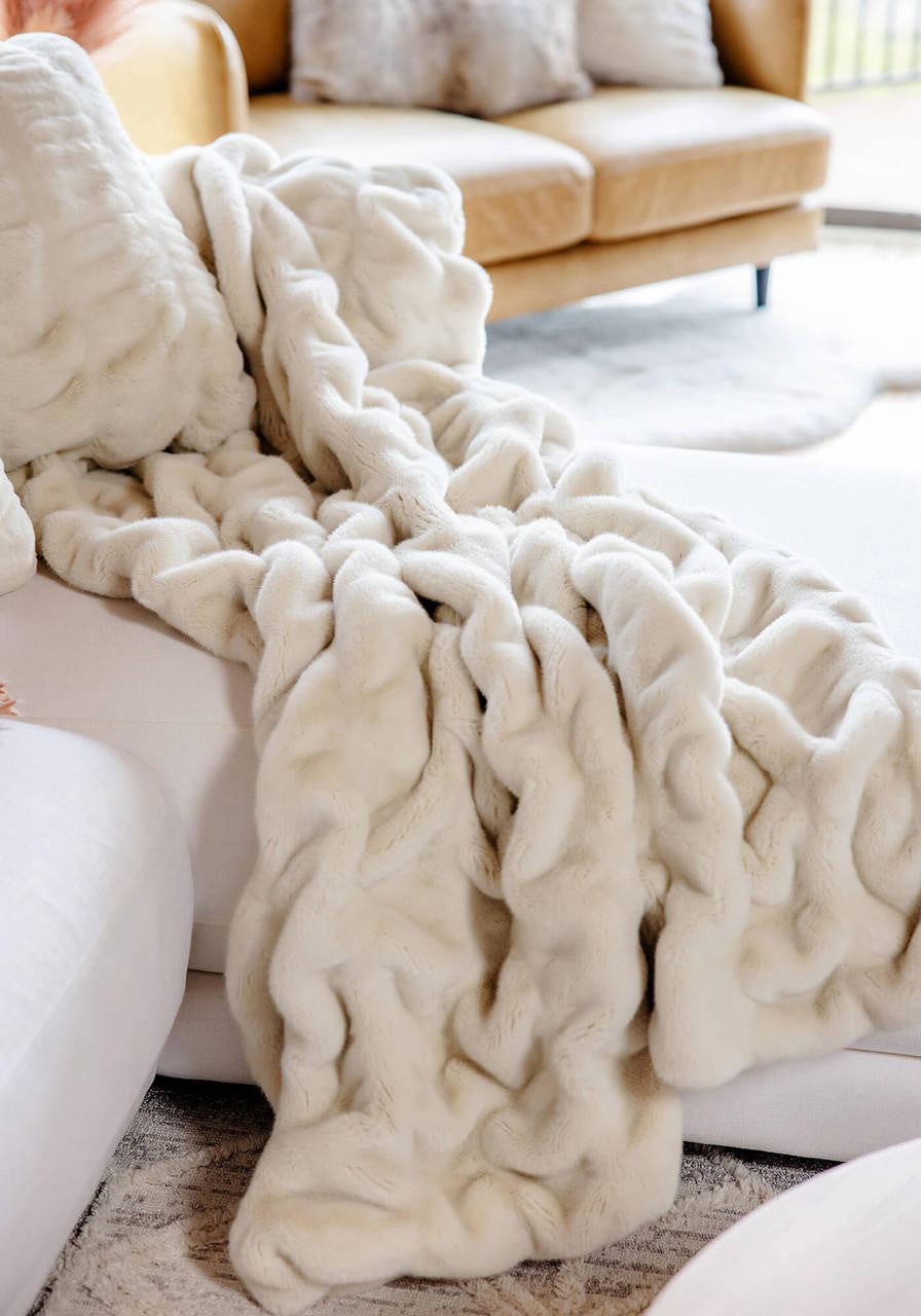 couture throws, faux fur, faux throw, white faux fur