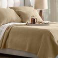 Dawn Coverlet White Queen