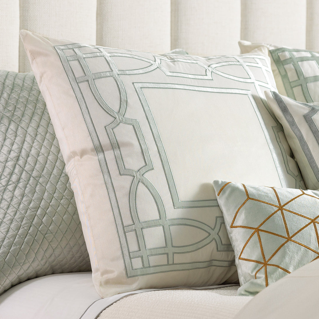 Trey Euro Border Pillow Ivory / Aquamarine 28x28